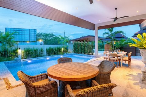 Sobre plano Panorama Palm Hills en Phetchaburi, Tailandia № 27462 - foto 3