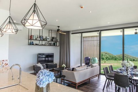Sobre plano Vtara Sukhumvit 36 en Hua Hin, Tailandia № 28800 - foto 3