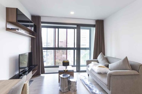 Sobre plano Taka Haus Ekamai 12 en Bangkok, Tailandia № 27688 - foto 5