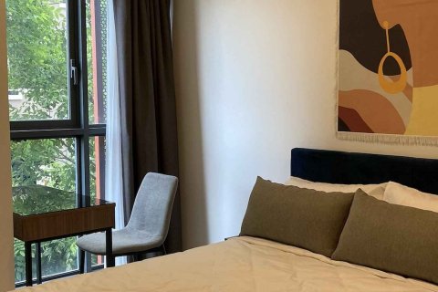 Condominio de 2 dormitorios en Bangkok, Tailandia en Taka Haus Ekamai 12 № 27728