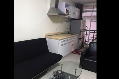 Sobre plano Vtara Sukhumvit 36 en Bangkok, Tailandia № 28782 - foto 5