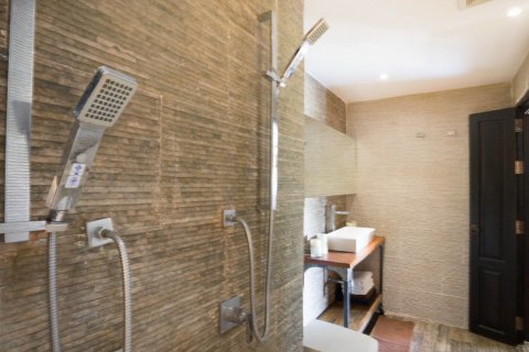 Sobre plano Vtara Sukhumvit 36 en Bangkok, Tailandia № 28782 - foto 11