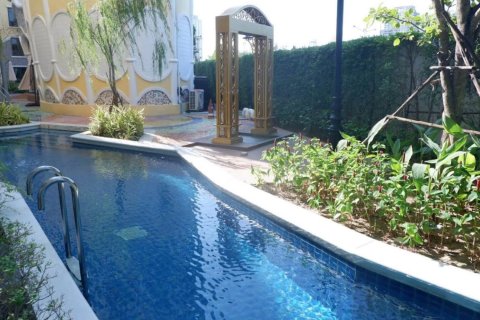 Sobre plano Espana Condo Resort en Pattaya, Tailandia № 33699 - foto 8