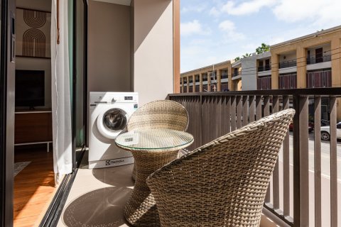 Sobre plano The Proud Condominium en Phuket, Tailandia № 18614 - foto 11