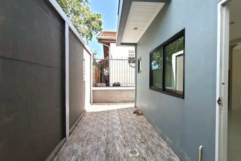 Casa de 3 dormitorios en Pattaya, Tailandia № 33791 - foto 17