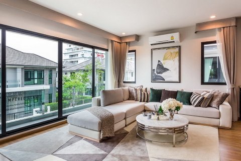 Sobre plano Airi Rama 2 en Bangkok, Tailandia № 33655 - foto 11