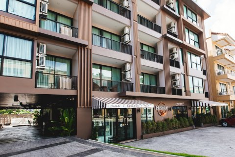 Sobre plano The Proud Condominium en Phuket, Tailandia № 18614 - foto 5