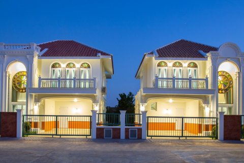 Sobre plano Supicha Sino Kohkaew 8 en Phuket, Tailandia № 33975 - foto 8