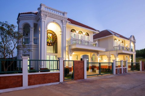 Sobre plano Supicha Sino Kohkaew 8 en Phuket, Tailandia № 33975 - foto 9