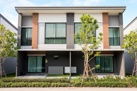Sobre plano Unio Town Srinakarin - Bangna en Samut Prakan, Tailandia № 33754 - foto 4