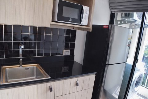 Sobre plano Unio Sukhumvit 72 en Samut Prakan, Tailandia № 33657 - foto 11