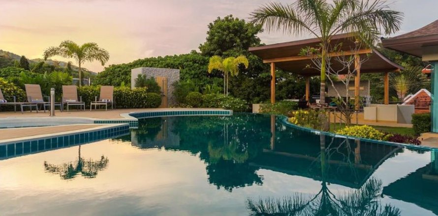 Chalet de 9 dormitorios en Phuket, Tailandia № 33081