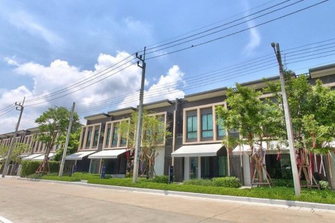 Sobre plano Pleno Sukhumvit - Bangna en Samut Prakan, Tailandia № 34261 - foto 3