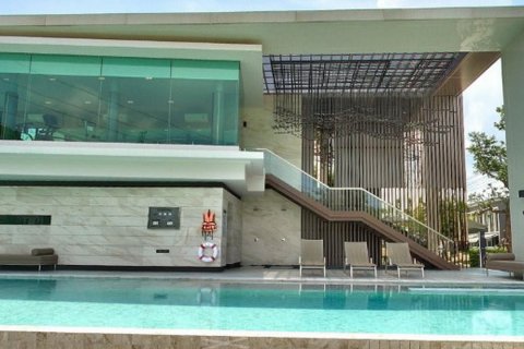 Sobre plano Pleno Sukhumvit - Bangna en Samut Prakan, Tailandia № 34261 - foto 6