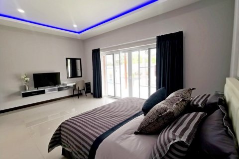 Casa de 3 dormitorios en Bang Sare, Tailandia № 36357 - foto 12