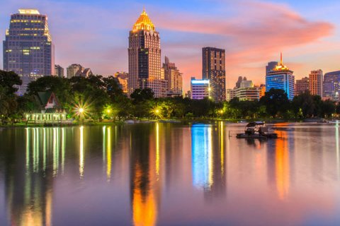 The government raised the possibility of extending the real estate market-boosting measures