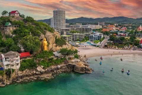 Cha-am or Hua Hin?