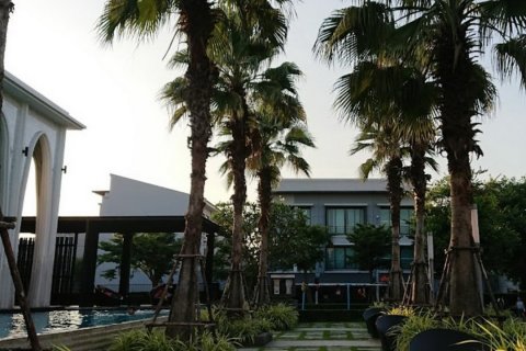 Sobre plano Baan Klang Mueng Rattanatibet en Bangkok, Tailandia № 36103 - foto 7