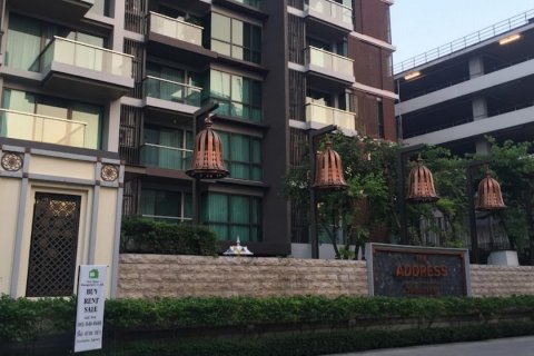 Sobre plano The Address Sukhumvit 61 en Bangkok, Tailandia № 36597