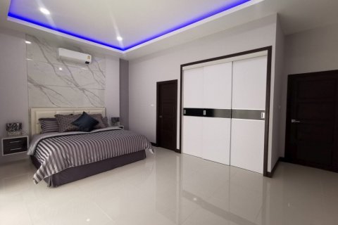 Casa de 3 dormitorios en Bang Sare, Tailandia № 36357 - foto 10