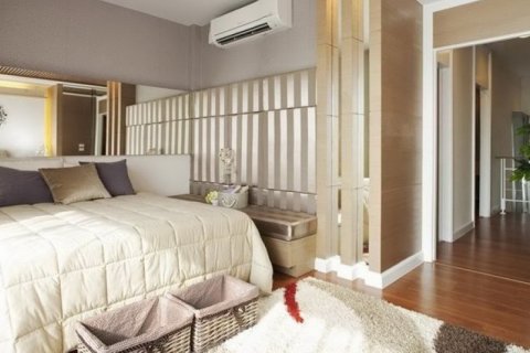 Sobre plano Baan Klang Muang Sathon - Taksin 2 en Bangkok, Tailandia № 36097 - foto 10