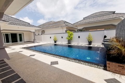Casa de 3 dormitorios en Bang Sare, Tailandia № 36357 - foto 3
