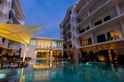 Sobre plano Utopia Naiharn en Phuket, Tailandia № 36918 - foto 3