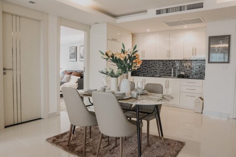 Condominio de 2 dormitorios en Pattaya, Tailandia № 37079 - foto 9