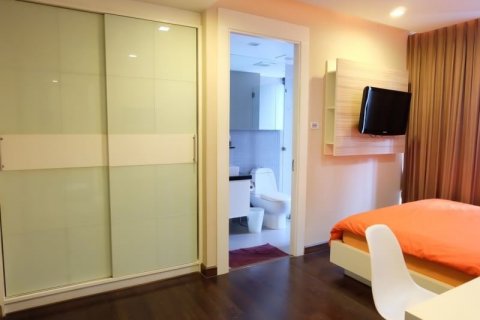 Condominio de 3 dormitorios en Pattaya, Tailandia № 37072 - foto 16