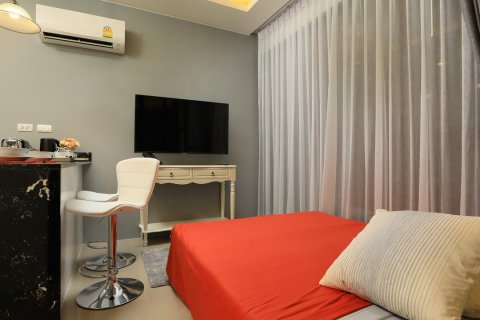 Sobre plano Palmyrah Surin Beach Residence en Phuket, Tailandia № 37065 - foto 28