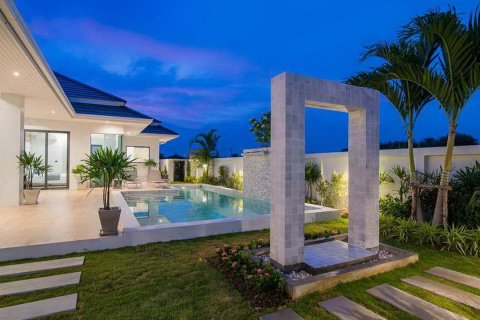 Sobre plano The Luxury Home en Hua Hin, Tailandia № 37155 - foto 15