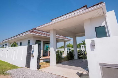 Sobre plano The Luxury Home en Hua Hin, Tailandia № 37155 - foto 2