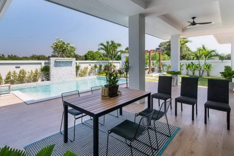 Sobre plano The Luxury Home en Hua Hin, Tailandia № 37155 - foto 7