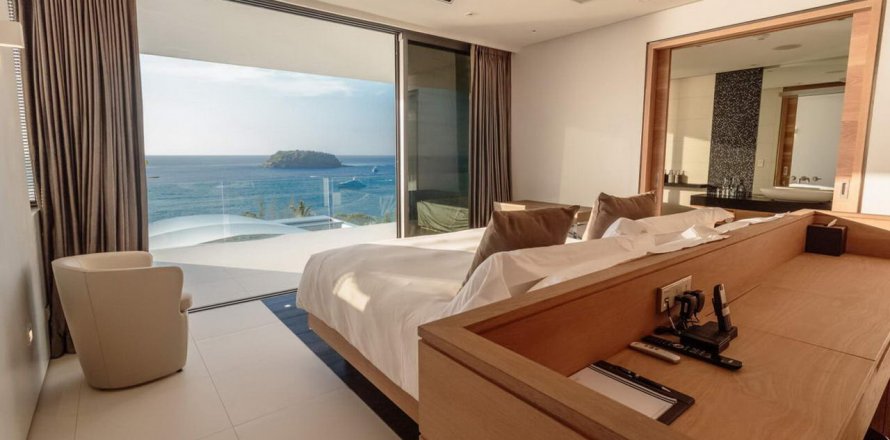 Chalet de 3 dormitorios en Kata Rocks, Phuket, Tailandia № 40075