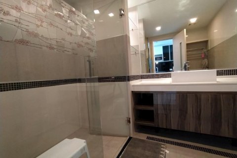 Condominio de 1 dormitorio en Pattaya, Tailandia № 43641 - foto 13