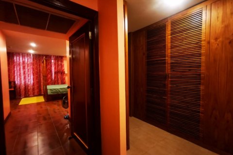 Condominio de 2 dormitorios en Pattaya, Tailandia № 43678 - foto 28