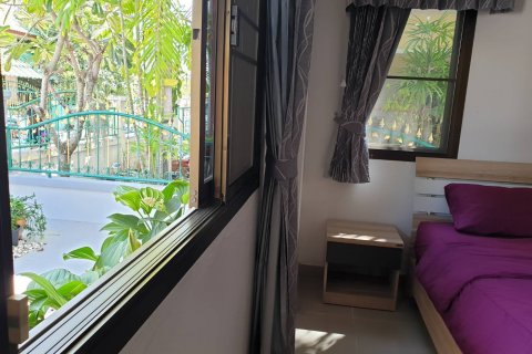 Casa de 3 dormitorios en Pattaya, Tailandia № 43667 - foto 10