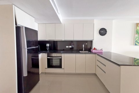 Condominio de 2 dormitorios en Pattaya, Tailandia № 43640 - foto 10