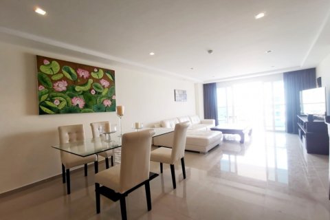 Condominio de 2 dormitorios en Pattaya, Tailandia № 43640 - foto 21
