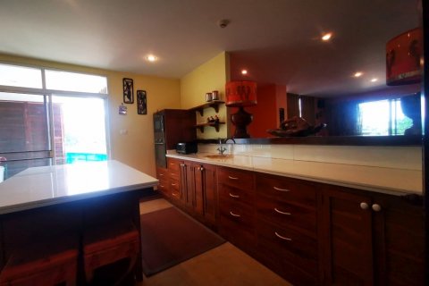 Condominio de 2 dormitorios en Pattaya, Tailandia № 43678 - foto 14