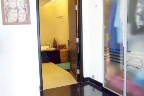 Condominio de 3 dormitorios en Pattaya, Tailandia № 43662 - foto 23