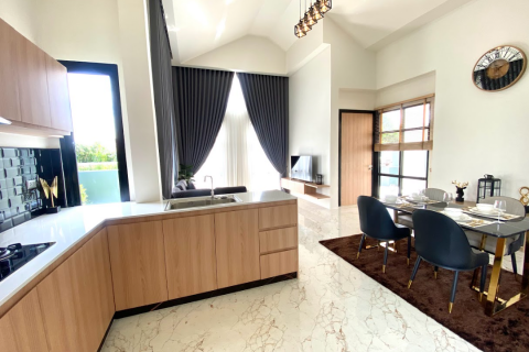 Casa de 3 dormitorios en Pattaya, Tailandia № 43657 - foto 8