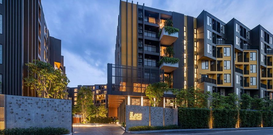Sobre plano The Base Central Phuket en Phuket, Tailandia № 43624