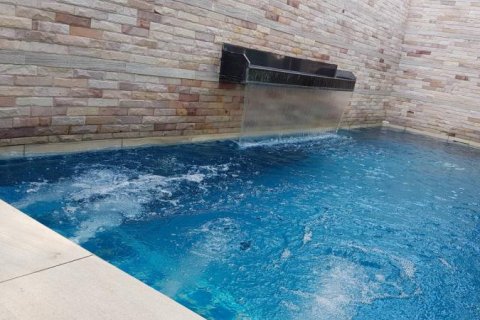 Casa de 3 dormitorios en Pattaya, Tailandia № 44364 - foto 13