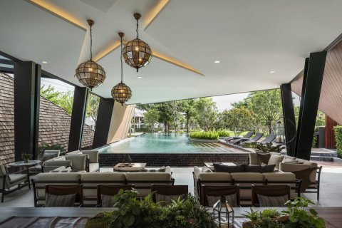 Sobre plano Burasiri Pattanakarn en Bangkok, Tailandia № 43765 - foto 10