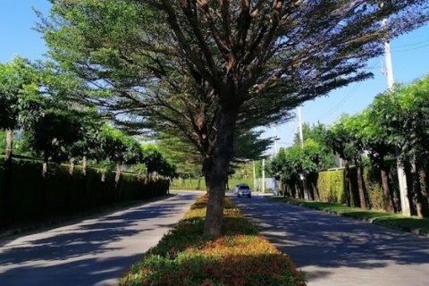 Sobre plano Setthasiri Srinakarin - Rama 9 en Bangkok, Tailandia № 44644 - foto 5