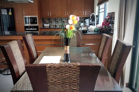 Casa de 3 dormitorios en Pattaya, Tailandia № 45530 - foto 8