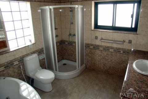 Casa de 3 dormitorios en Pattaya, Tailandia № 45548 - foto 6