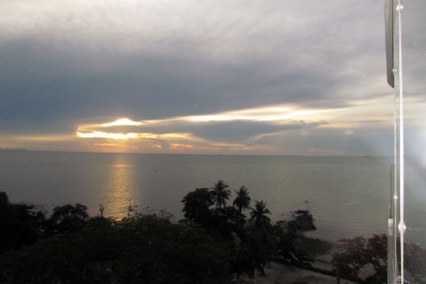 Condominio de 3 dormitorios en Pattaya, Tailandia № 45320 - foto 4