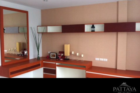 Casa de 3 dormitorios en Jomtien Beach, Pattaya, Tailandia № 45456 - foto 3